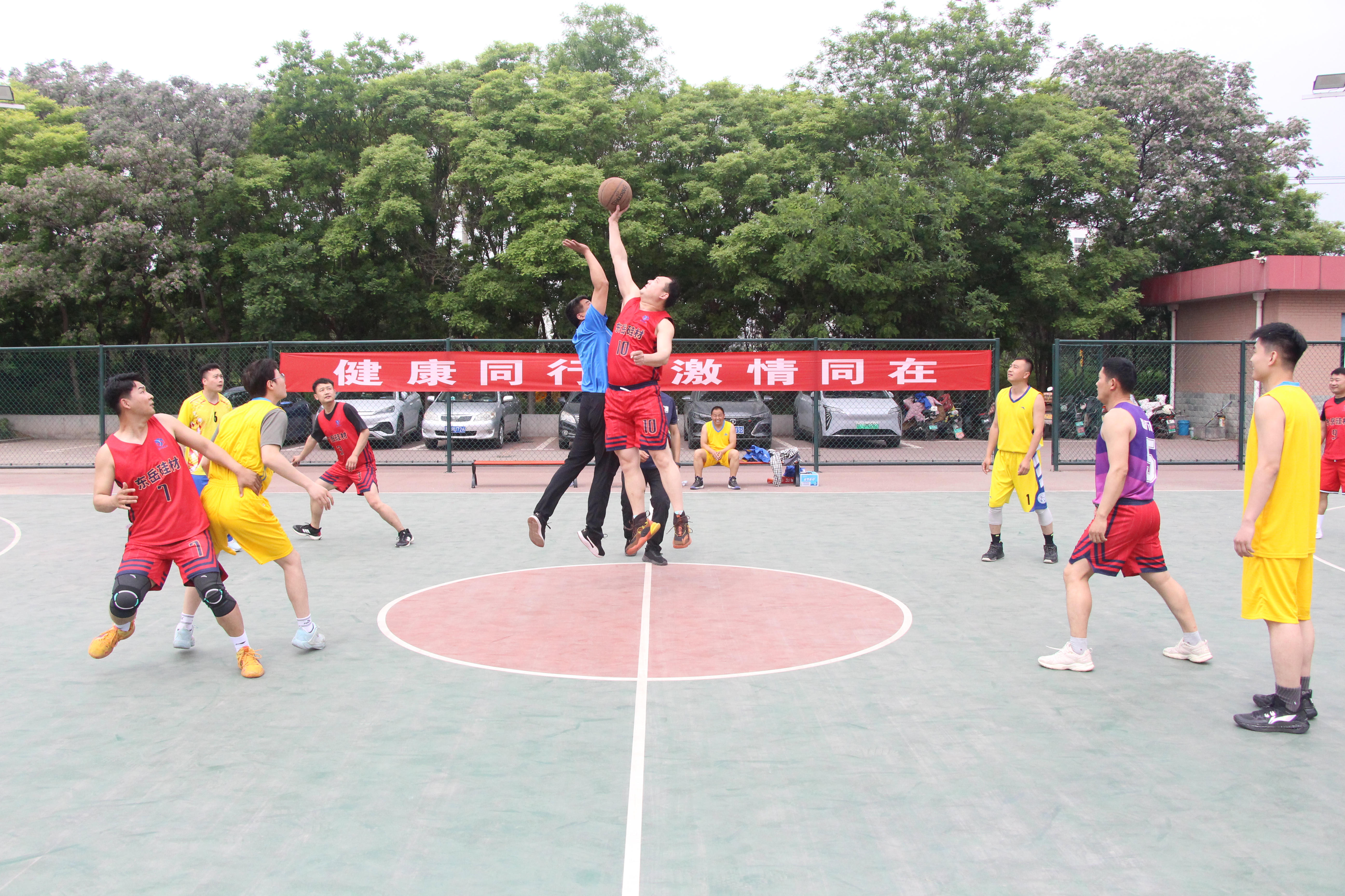 躍動(dòng)你我，活力東岳！東岳2025春季職工運(yùn)動(dòng)會(huì)拼搏精神閃耀